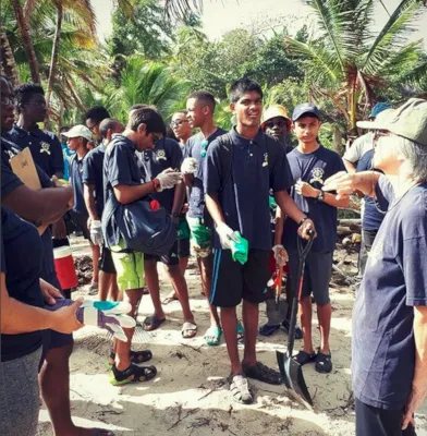 Sea Scouts community service project